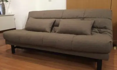SOFÁ-CAMA DOBRÁVEL